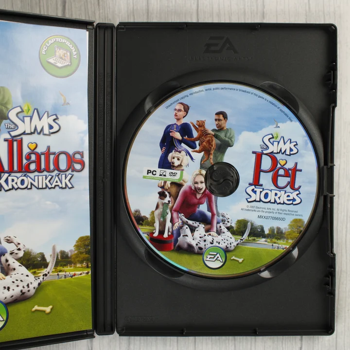 The Sims Állatos Krónikák belső The Sims Állatos Krónikák nyitott tok lemezzel