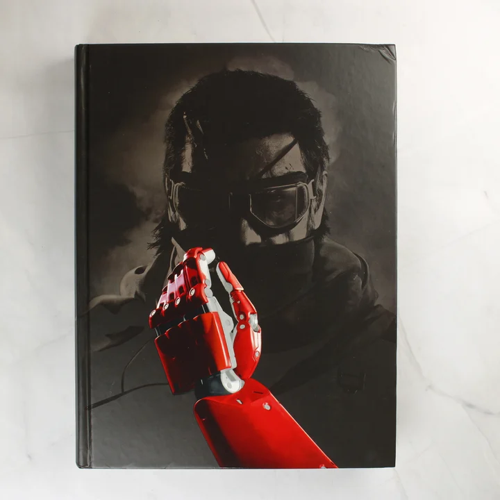 Metal Gear Solid V The Phantom Pain keménytáblás stratégiai útmutató borítója