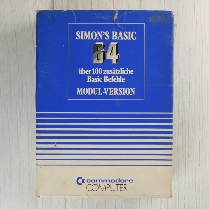 Simon's Basic 64 doboz Simon's Basic 64 szoftver doboza elölről