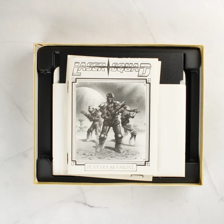 Laser Squad C64 kézikönyv A Laser Squad játék használati útmutatója a dobozban