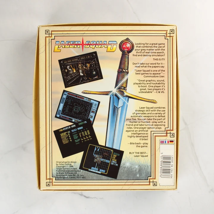 Laser Squad C64 doboz hátnézet A Laser Squad videójáték dobozának hátoldala leírással és képernyőfotókkal