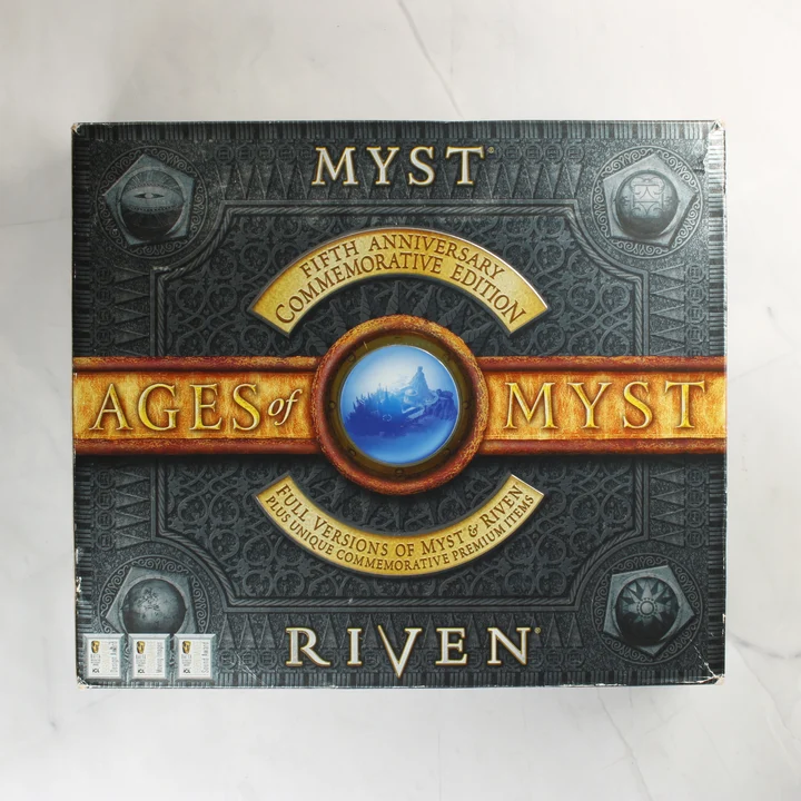 Ages of Myst díszdoboz Ages of Myst Fifth Anniversary Commemorative Edition díszdoboz elölnézete