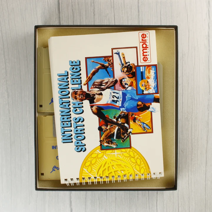 Spirálkötésű használati útmutató a játékhoz