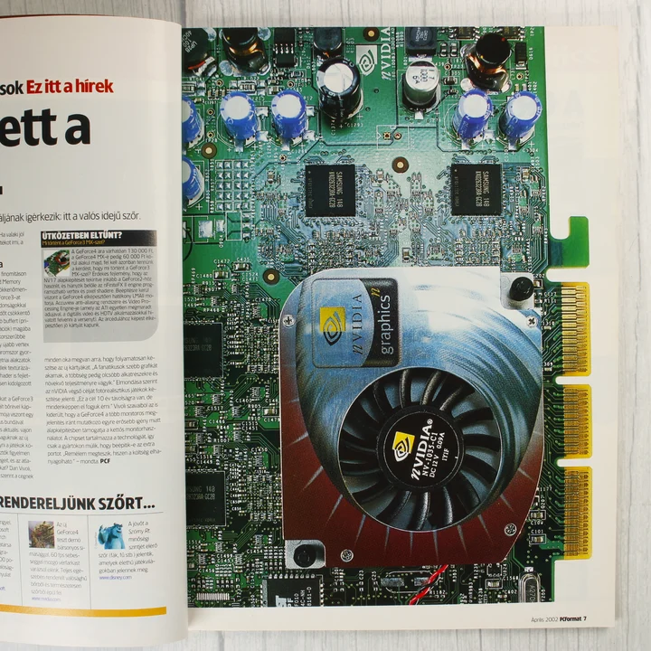 PC Format belső oldal hardver A PC Format magazin belső oldala egy NVIDIA grafikus kártya bemutatójával