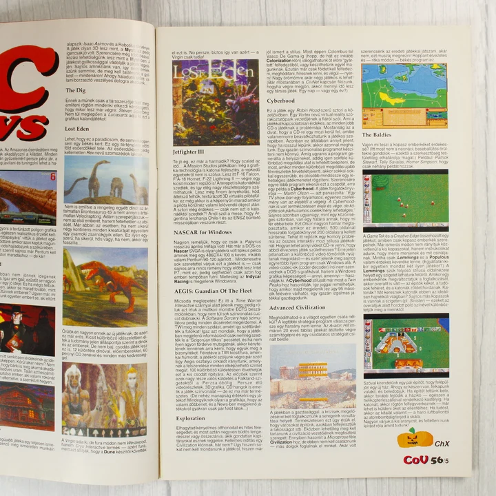 A magazin belső oldalai játéktesztekkel és színes képekkel