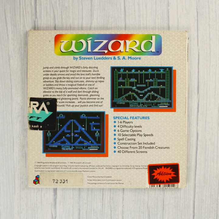 A Wizard videójáték dobozának hátoldala képernyőképekkel