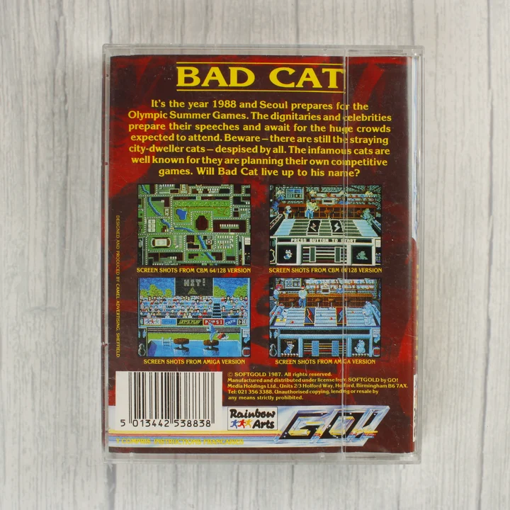 Bad Cat C64 hátlap Bad Cat videójáték Commodore 64 kazetta tokban hátulnézetből