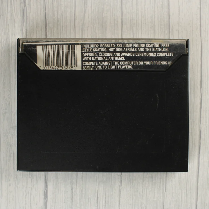 Winter Games Commodore 64 játék tokjának hátoldala vonalkóddal