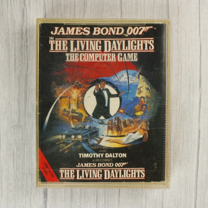 James Bond 007 The Living Daylights videójáték tokja elölről