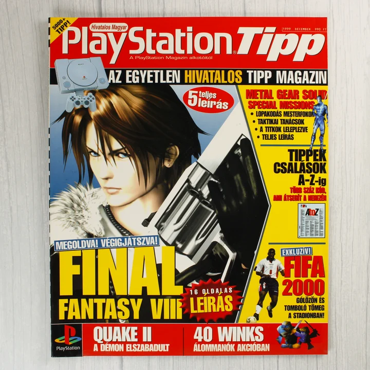 A PlayStation Tipp magazin 1999. decemberi számának borítója a Final Fantasy VIII karakterével.