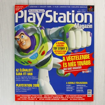 A Hivatalos Magyar PlayStation Magazin 7. számának borítója Buzz Lightyear figurájával.