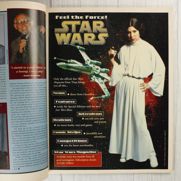 A magazin belső oldala egy Star Wars hirdetéssel és Leia hercegnővel.
