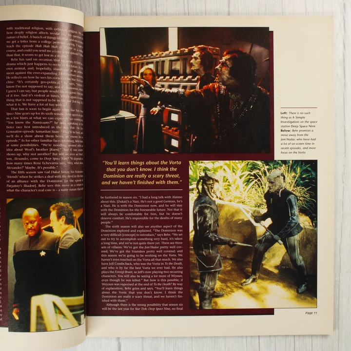 A Star Trek magazin belső oldala a Deep Space Nine sorozatról szóló cikkel.