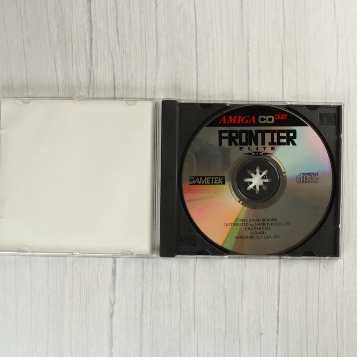 Frontier: Elite II CD-lemez Frontier: Elite II CD-lemez a tokban
