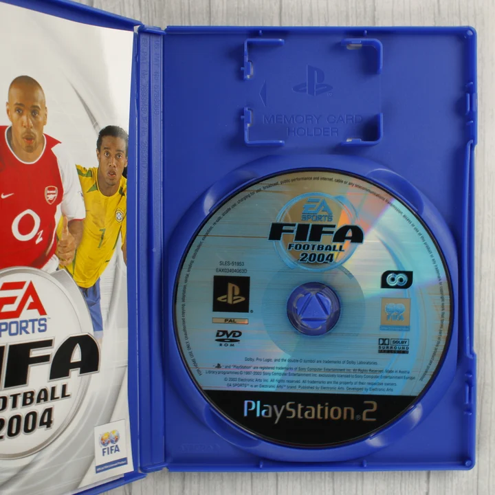 FIFA Football 2004 PS2 lemez FIFA Football 2004 PlayStation 2 nyitott tok és lemez