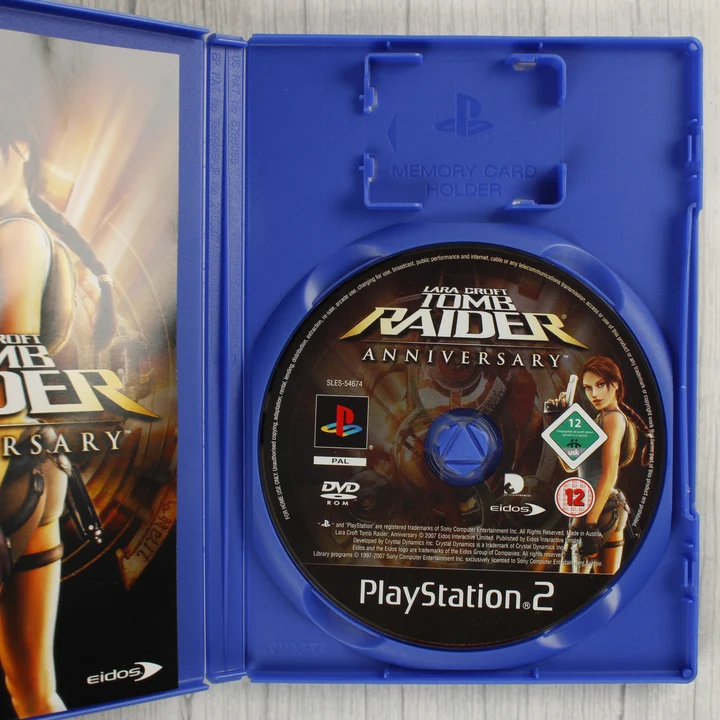 Lara Croft Tomb Raider Anniversary PlayStation 2 nyitott tok és lemez