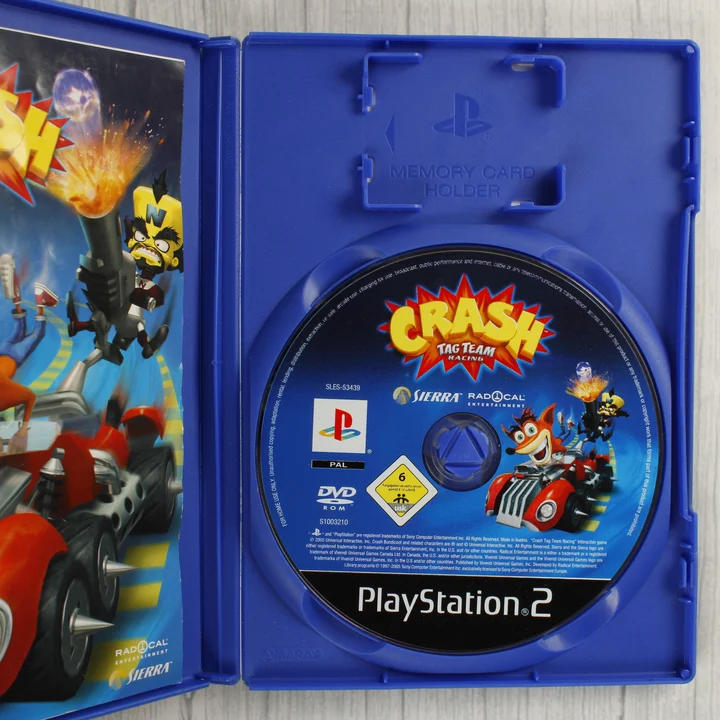 Crash Tag Team Racing PlayStation 2 nyitott tok és lemez