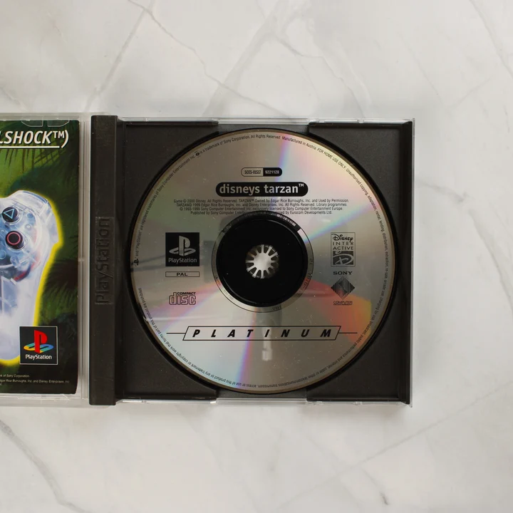 Disney's Tarzan Platinum CD lemez a nyitott tokban