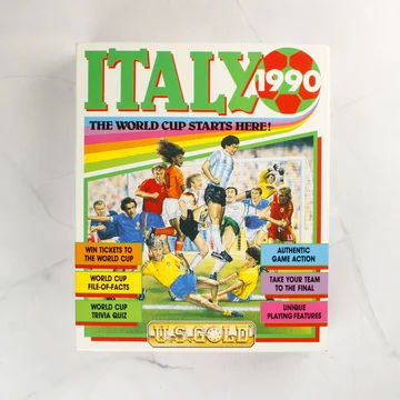 Italy 1990 videójáték dobozának eleje focisták illusztrációjával