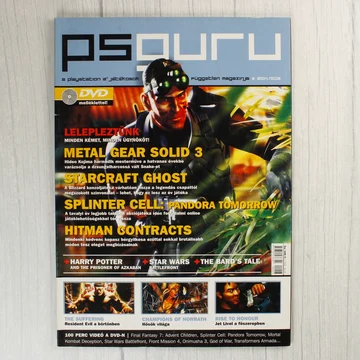A PS Guru magazin 2004. novemberi számának címlapja Sam Fisherrel.