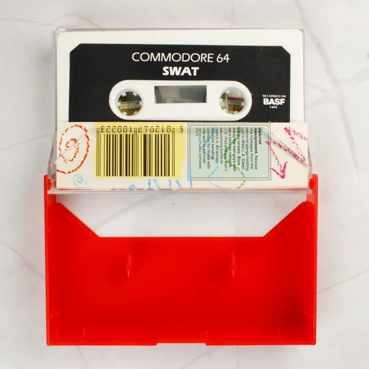 Los Angeles SWAT Commodore 64 kazetta és nyitott tok