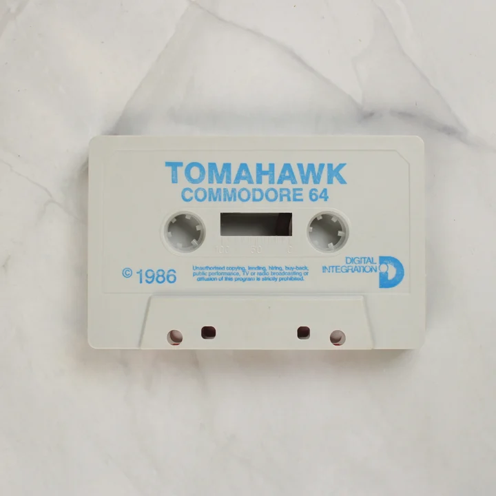 Fehér Tomahawk videójáték kazetta Commodore 64-hez