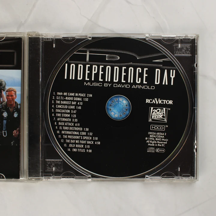 Independence Day optikai lemez a tokban
