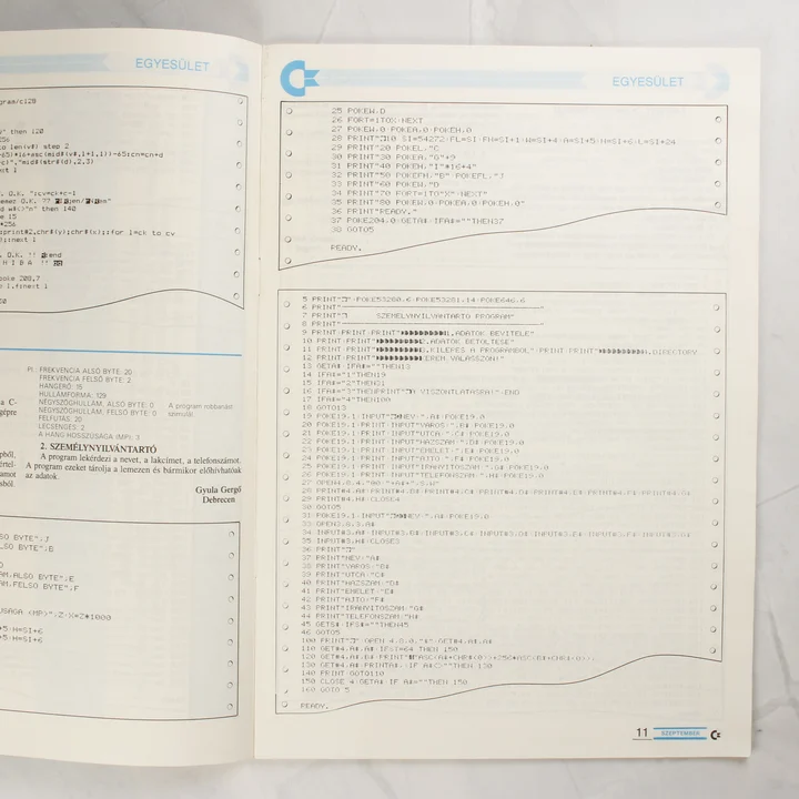A C-újság belső oldalai programkódokkal és listákkal.
