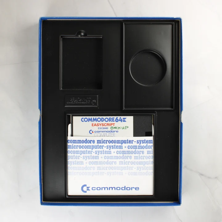 Easy Script floppy lemez a belső műanyag tálcában