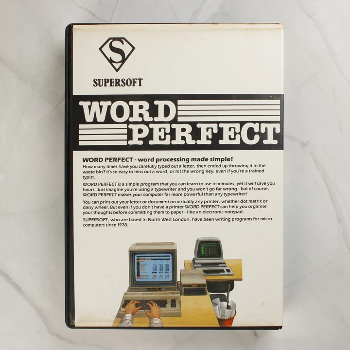 Supersoft Word Perfect szoftver dobozának hátoldala leírással