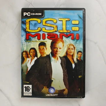 A CSI: Miami PC-s videójáték elülső borítója a főszereplőkkel.