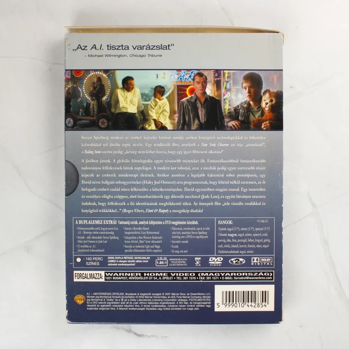 Az A.I. Mesterséges értelem DVD hátoldala a technikai adatokkal