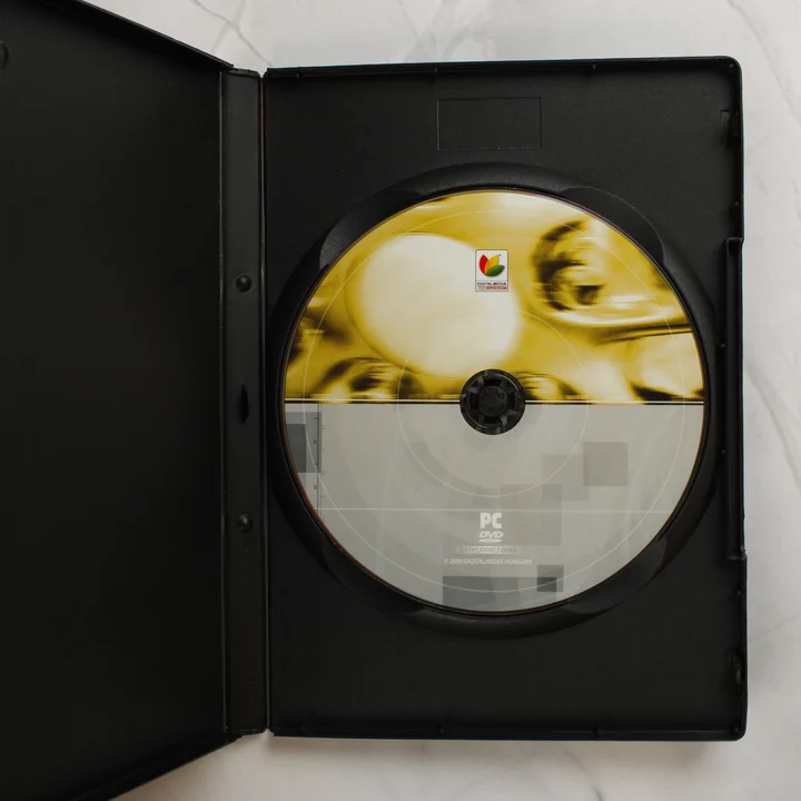 Ultimate Riders PC DVD lemez a nyitott tokban