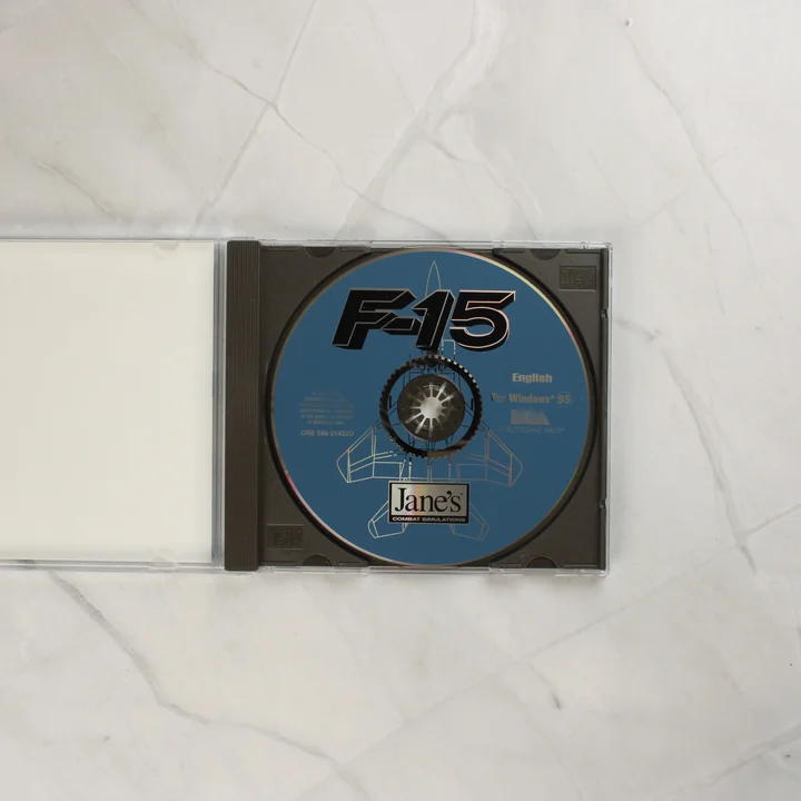 Jane's F-15 telepítő CD a tokban