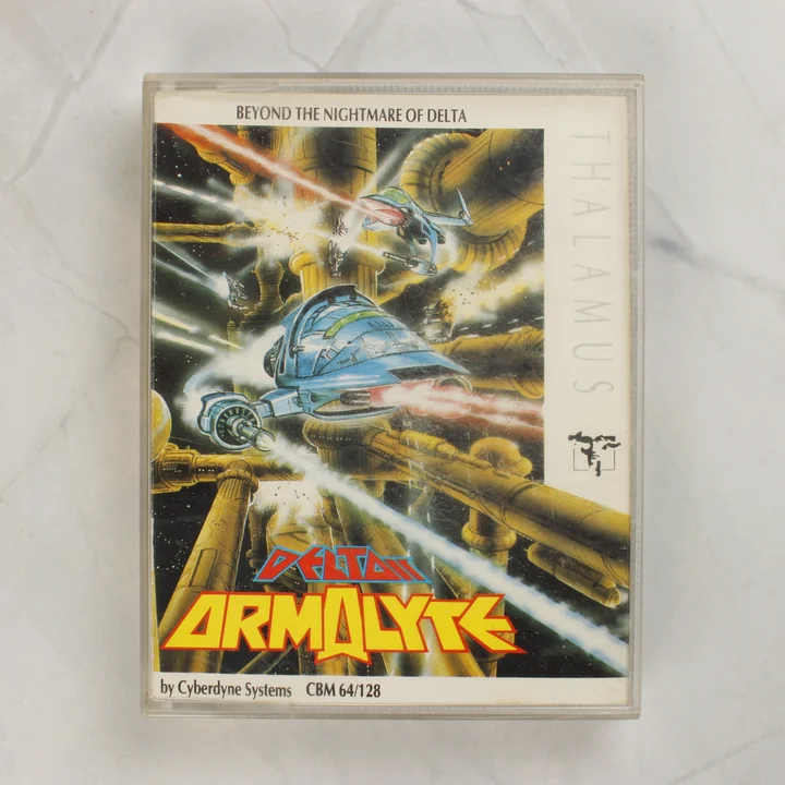 Armalyte C64 borító Armalyte videójáték Commodore 64 kazetta tokban elölnézetből