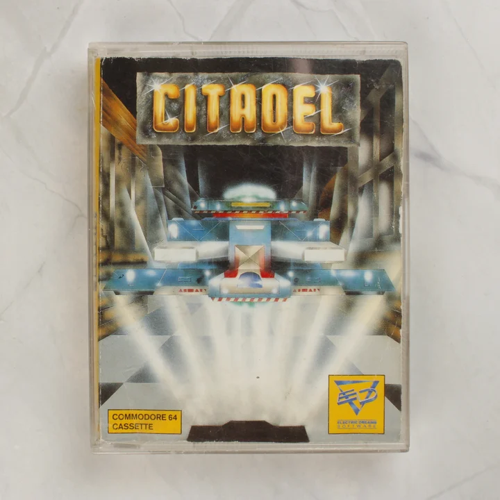 Citadel Commodore 64 játék kazetta tokban elölnézetből
