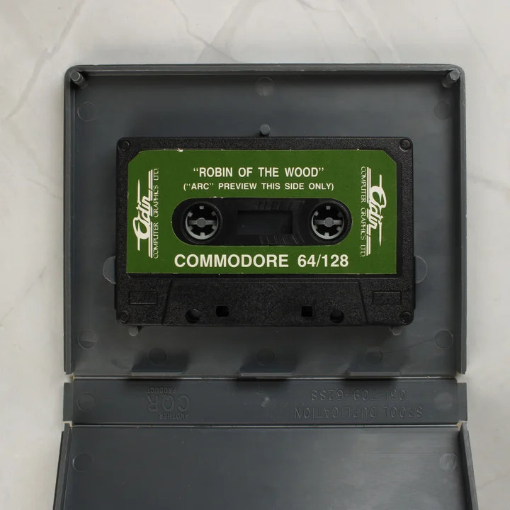 Robin of the Wood C64 kazetta Robin of the Wood Commodore 64 kazetta a tokban