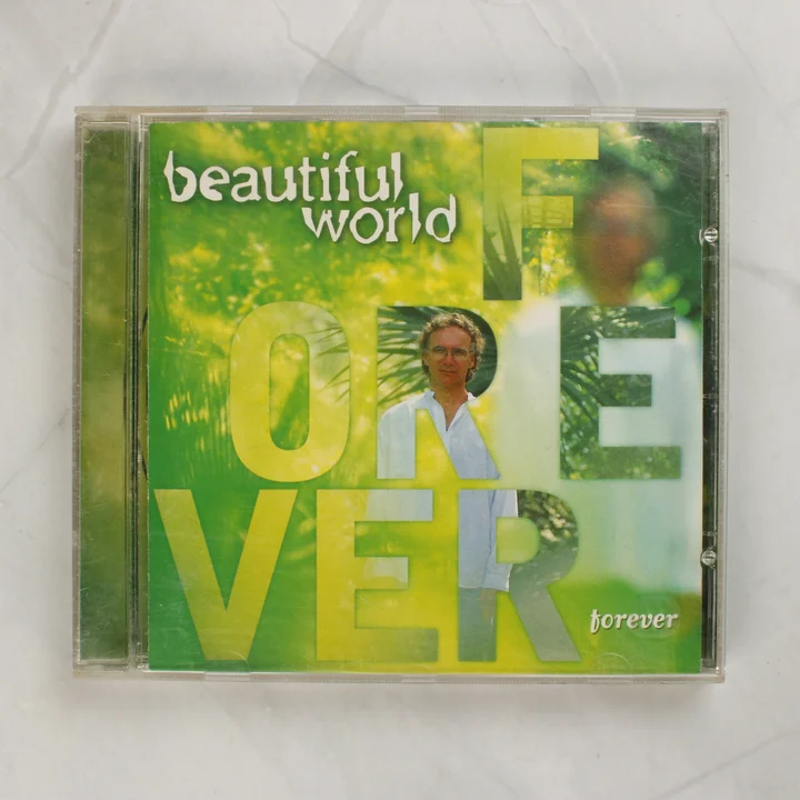 Beautiful World Forever CD album előlapja