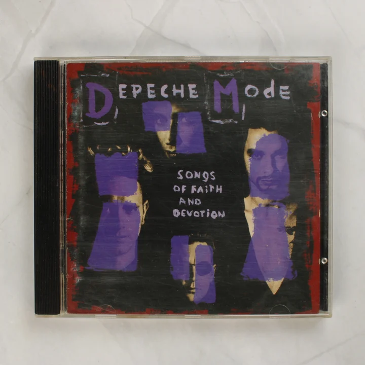 Depeche Mode Songs of Faith and Devotion CD előlapja