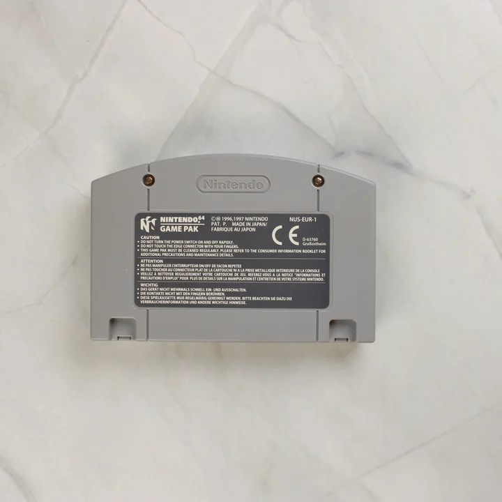 Super Mario 64 Nintendo 64 cartridge hátnézete