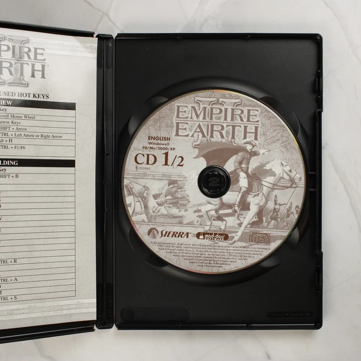 Empire Earth II CD lemez és kézikönyv a tokban