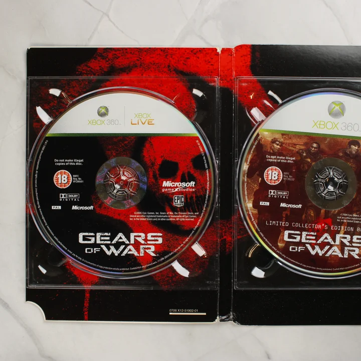 Gears of War játéklemez és bónusz lemez a tokban