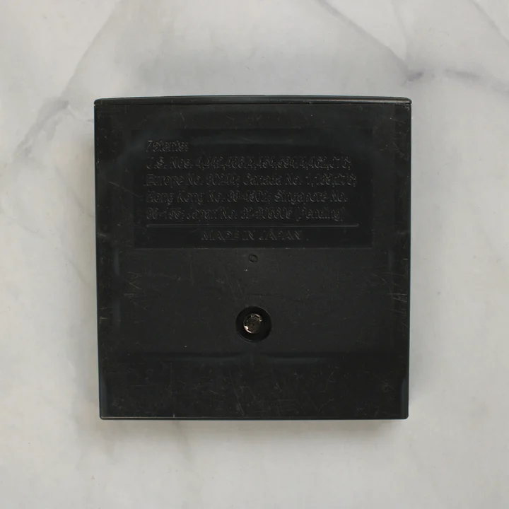Sega Game Gear cartridge hátoldala a gyártási adatokkal