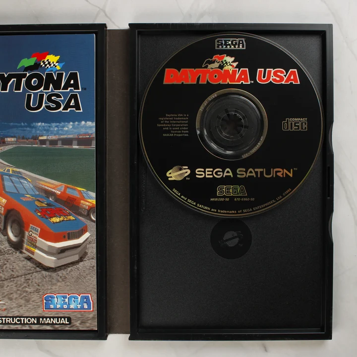 Daytona USA Sega Saturn nyitott tok a CD-vel