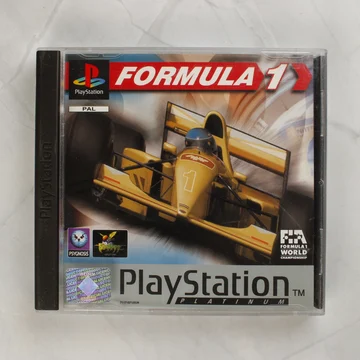 Formula 1 PlayStation Platinum videójáték tokja elölről