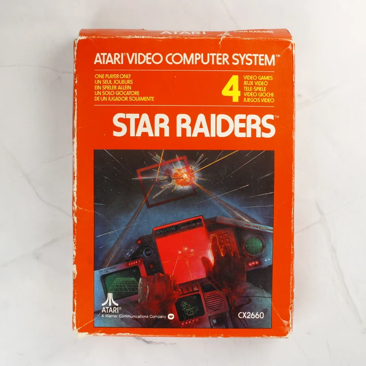 Atari 2600 Star Raiders videójáték dobozának előlapja
