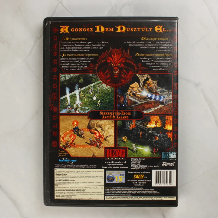 Diablo II videójáték hátoldala magyar nyelvű leírással