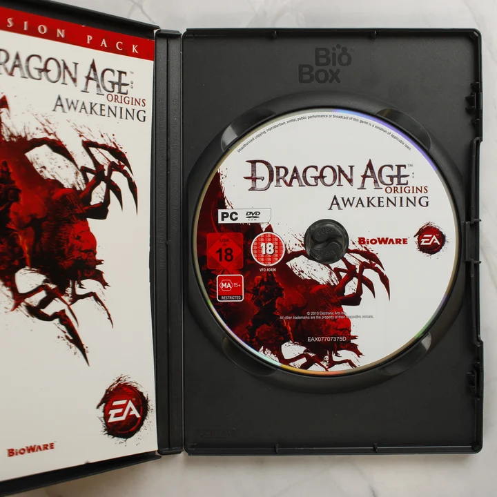 Nyitott Dragon Age Origins Awakening tok a lemezzel