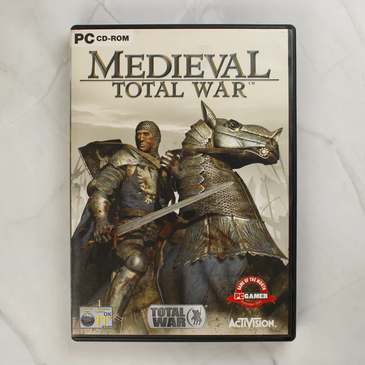 Medieval: Total War PC játék első borítója lovas lovaggal