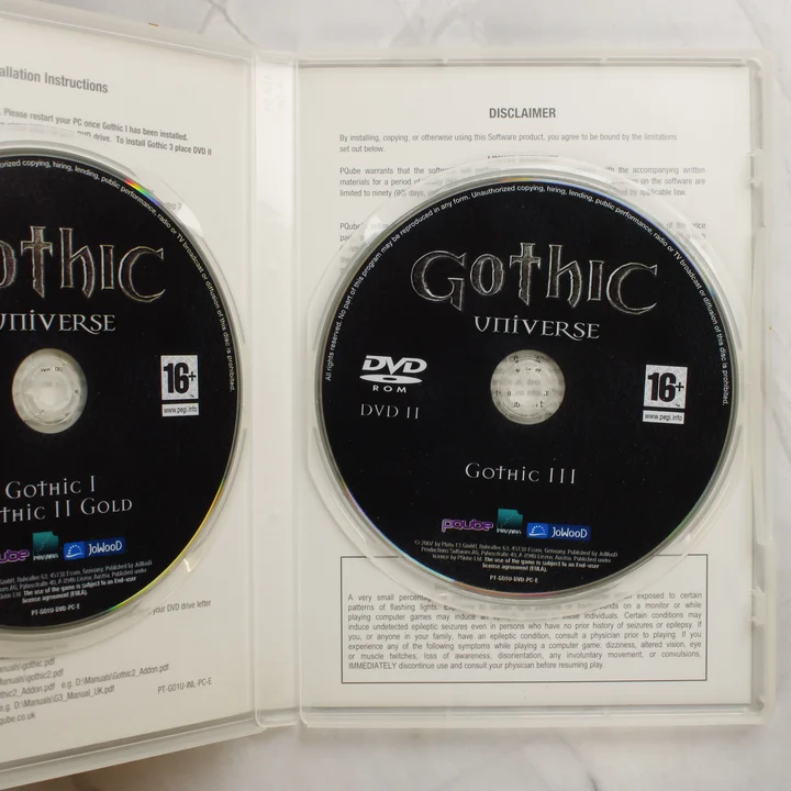 Gothic Universe nyitott tok és lemezek
